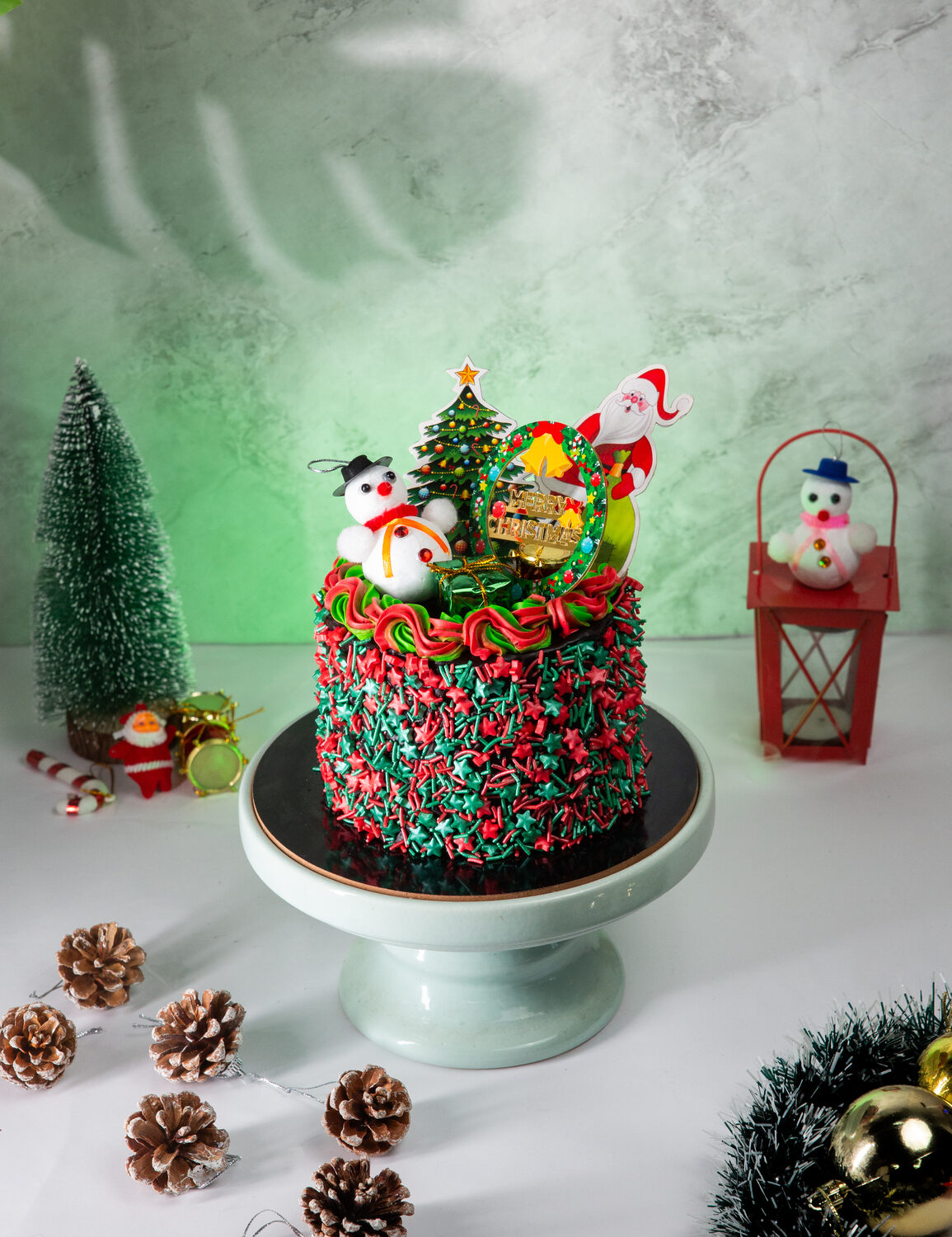 Christmas cake styled shoot